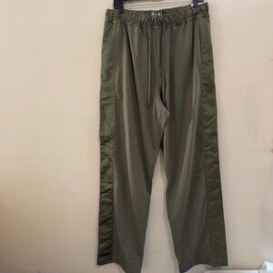 Nike Air Devin Booker Dri-FIT Tear Away Pants Olive Mens L-Tall HJ3899-222 NEW